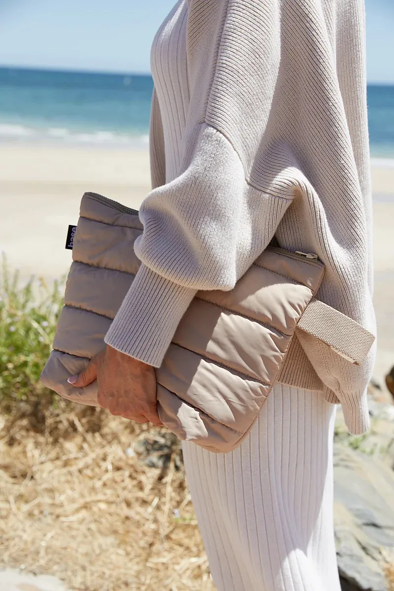 CLOUD STASH BASE BAG | Sand