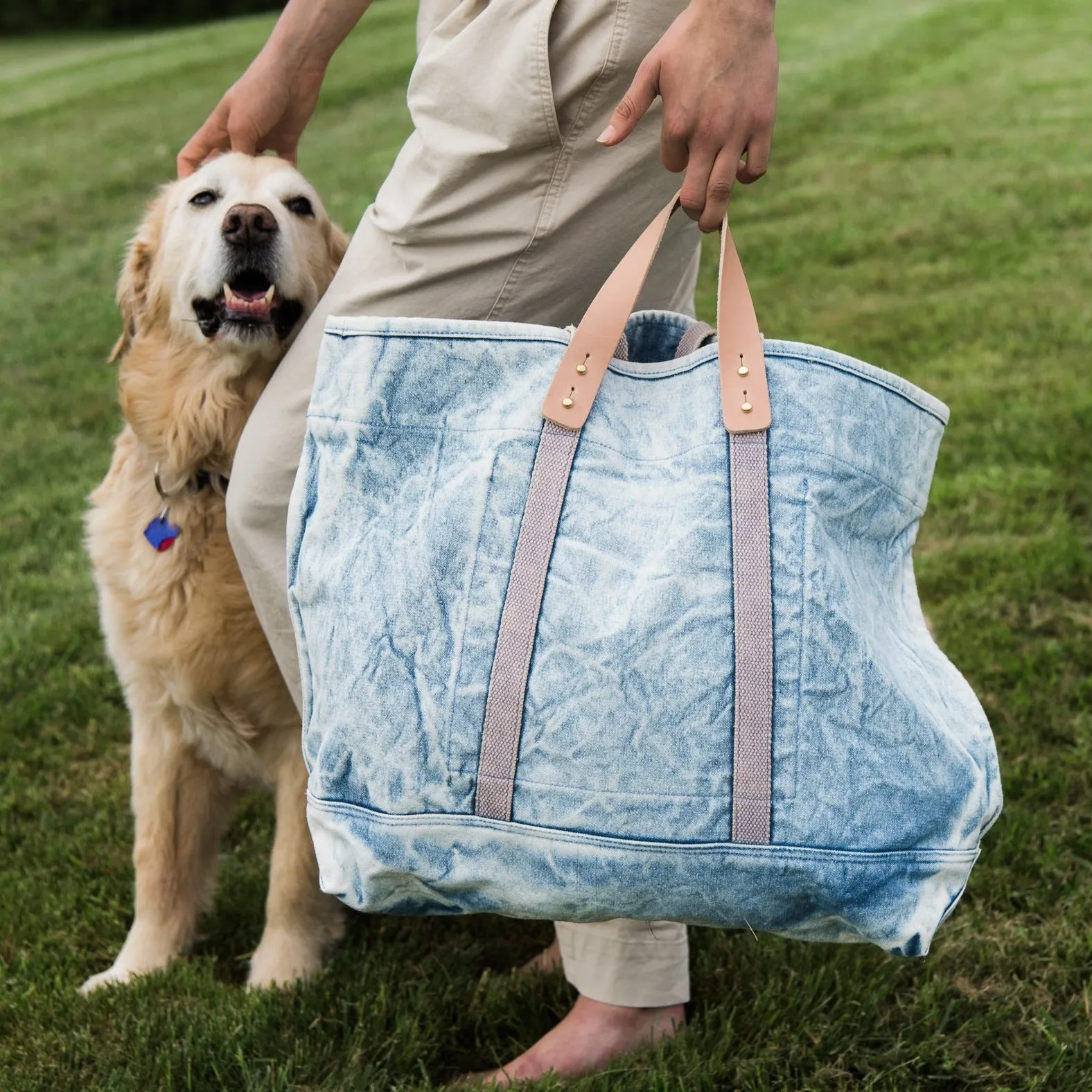 Immodest Cotton Large East-West Tote in Acid Wash