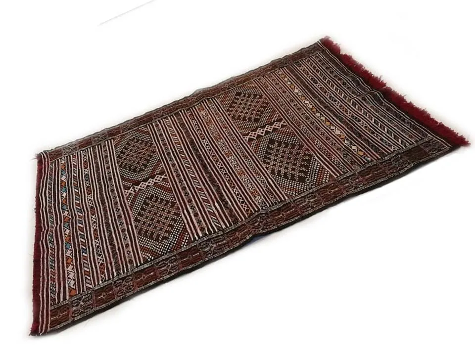 Moroccan Kilim Carpet / Rug - Deep Red - Atlas