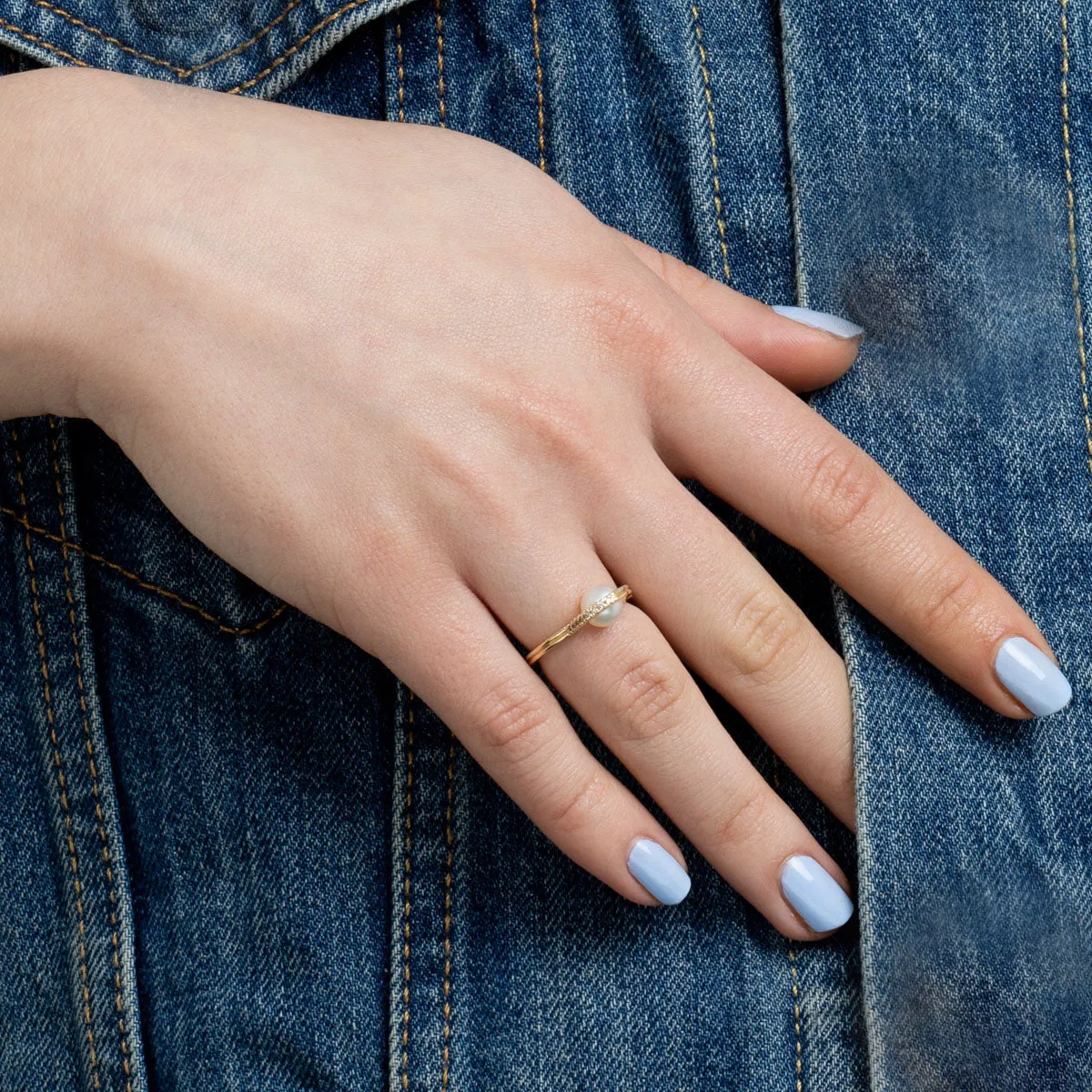 "Beluga" Diamond Pearl Ring